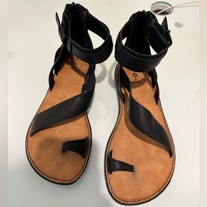 B.O.C. Black Sandals
